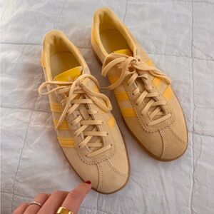 adidas Women's Sneakers in Cream and Yellow